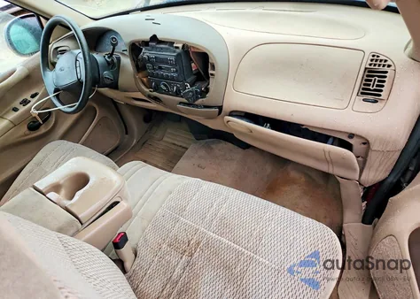 1998 Ford F250 z USA, uszkodzony, nr VIN 2FTRX27L3WCB04837